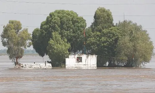 More dark clouds on the horizon as waters move south