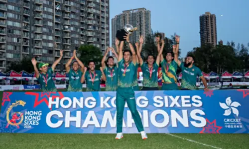 Pakistan clinch Hong Kong Sixes title
