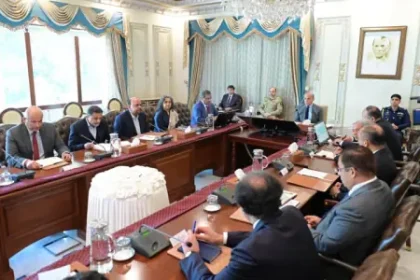 PM Shehbaz eliminates 0.25pc export surcharge