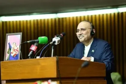 Pakistan ready to work with all states in South Asia to boost trade, says Zardari