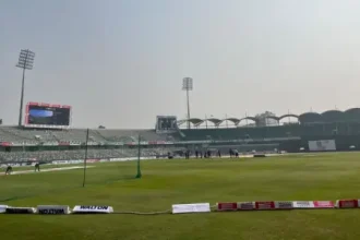 Bangladesh cricket sees local turmoil after players boycott premier league match, director given show-cause notice